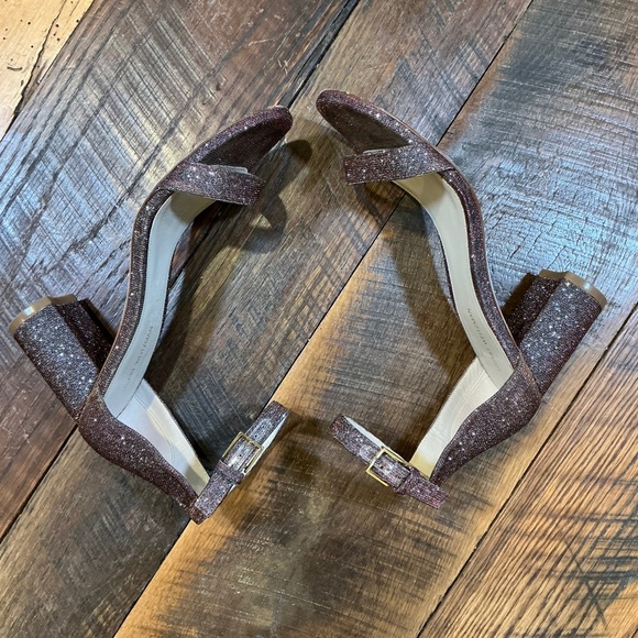 Stuart Weitzman NearlyNude Textured Sandals Pyrite Glitter  Size 8 Made in Spain - Picture 10 of 14